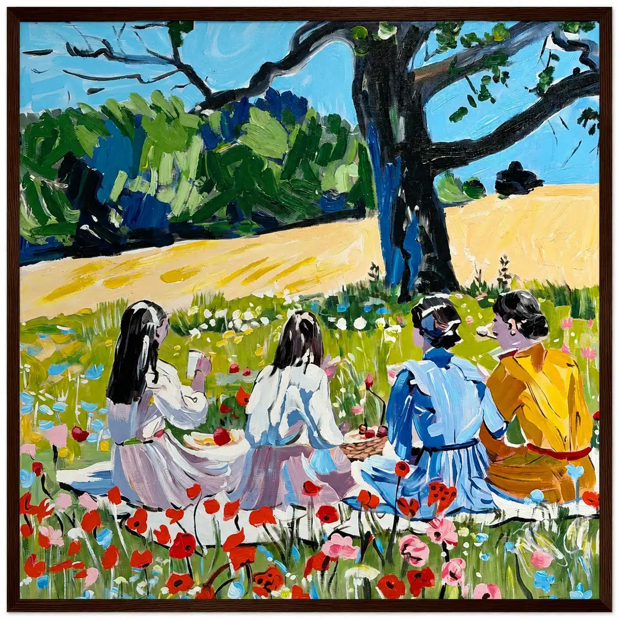 Quatre femmes, vues de dos, pique-niquent sur une nappe blanche dans une prairie fleurie, près d’un grand arbre.